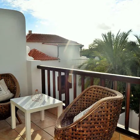 Central Las Americas, Sleeps 4, Great Location 아파트 플라야데라스아메리카스